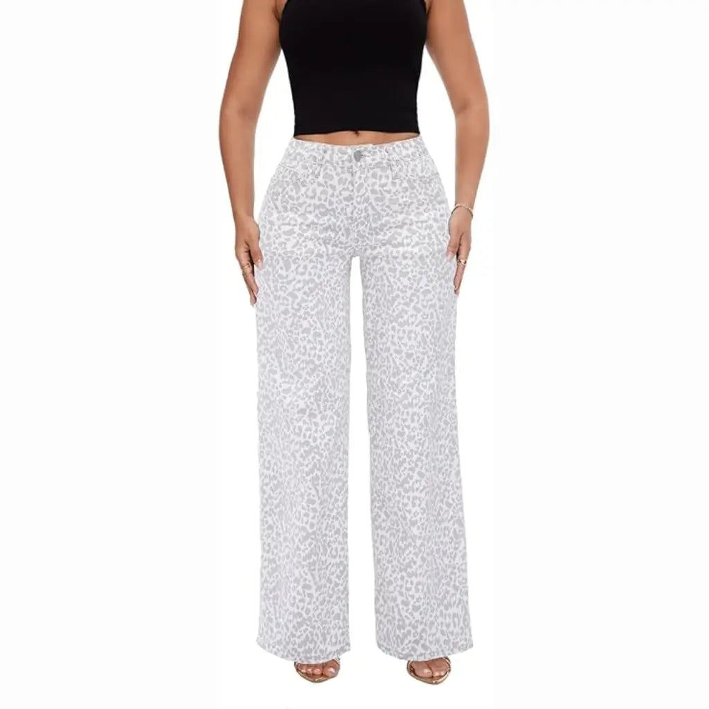 BootyLift™ Mid-Low Rise Stretch Wide-Leg Jeans