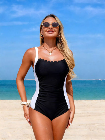 Women's Two-Tone Ruched One-Piece Swimsuit Tummy Control